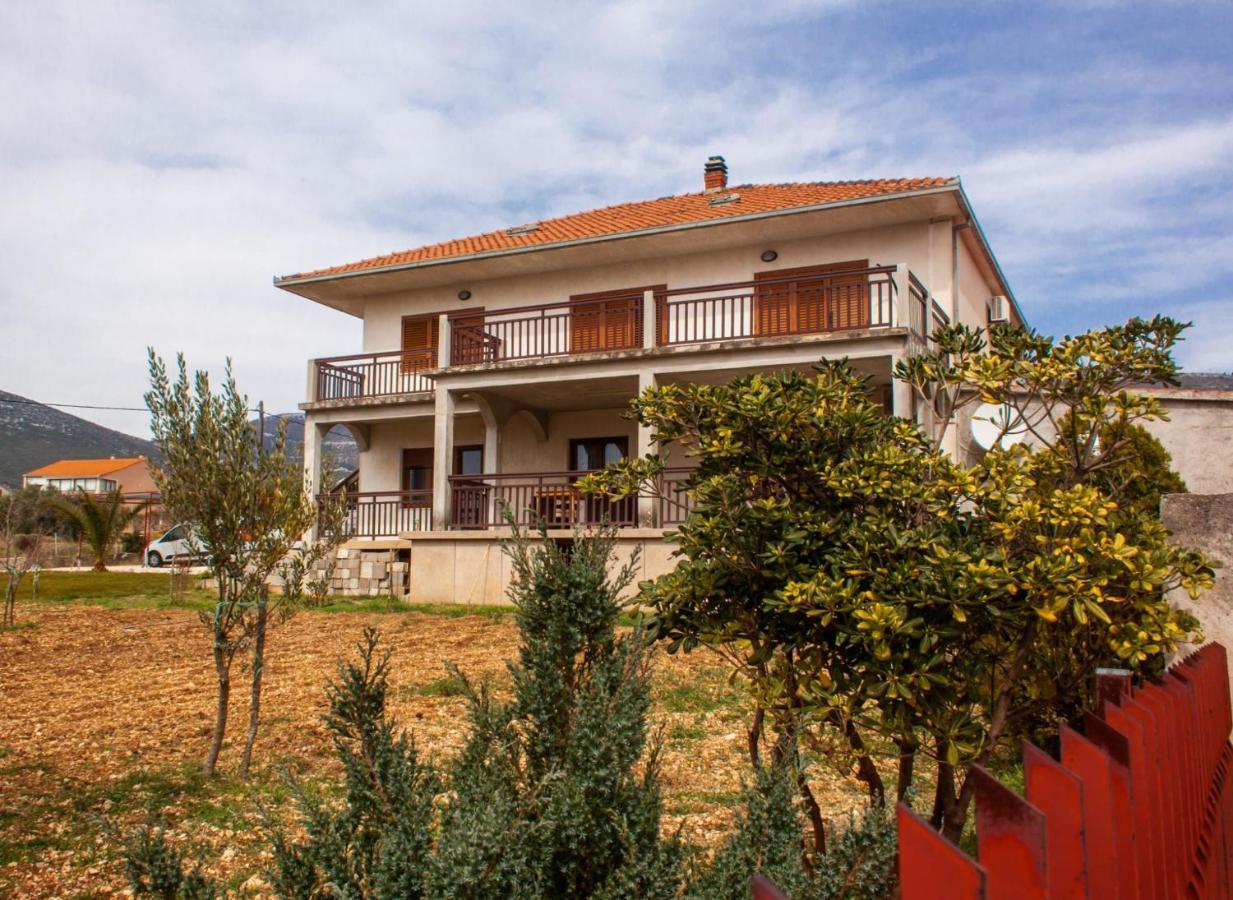 Apartment Juric Kastel Novi Exterior photo